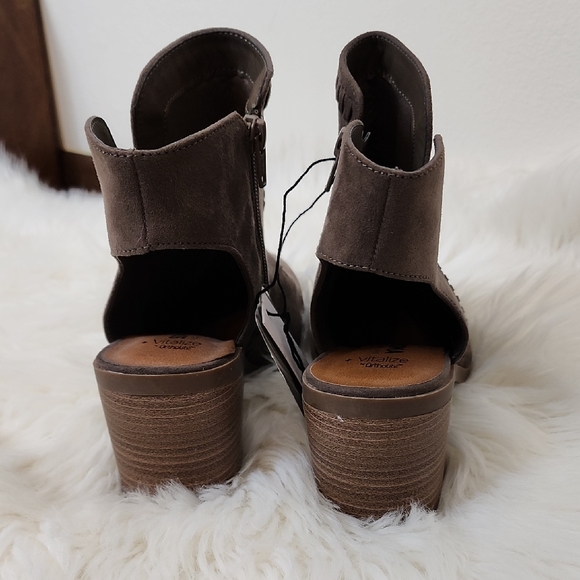 NEW Sonoma Faux Suede Casting Women's Mushroom Brown Ortholite Ankle Booties - Picture 11 of 12